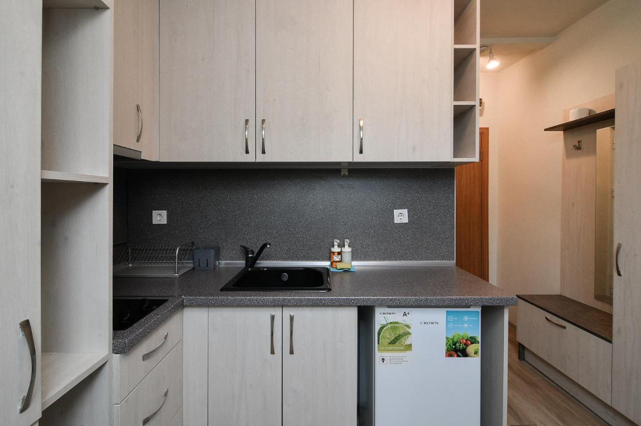 Small Studio On Budget In The Heart Of City Varna Esterno foto